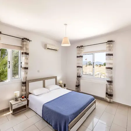 Orange Tree Villa Lachi