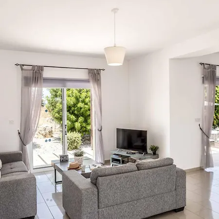 Orange Tree فيلة *