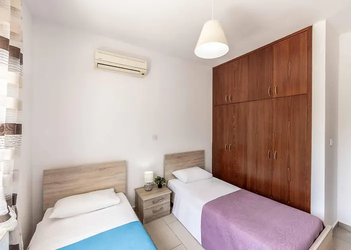 Orange Tree Βίλα *