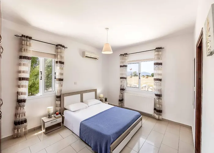 Orange Tree Βίλα Λατσί