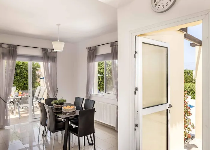 Orange Tree Βίλα Λατσί